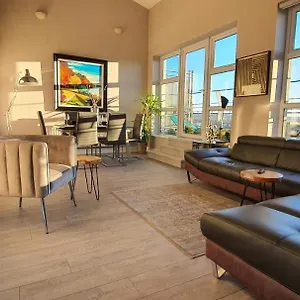  Apartment The Beautiful Bankmore Penthouse